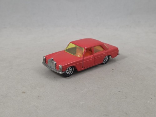 Siku 1020 mercedes 250 w114 - w114, /8