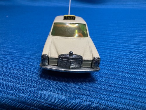 Mercedes 250 typ 114 - mercedes,