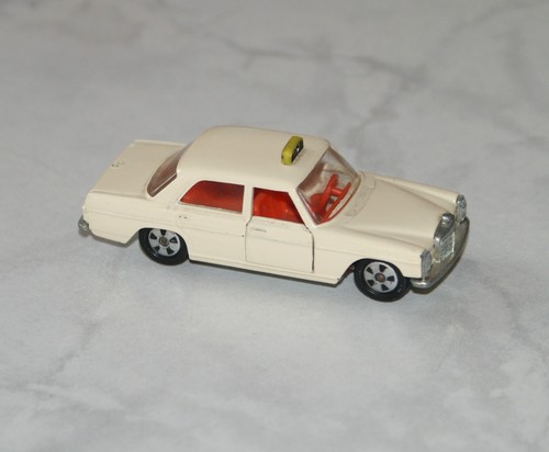 Siku 244 mercedes - v, taxi