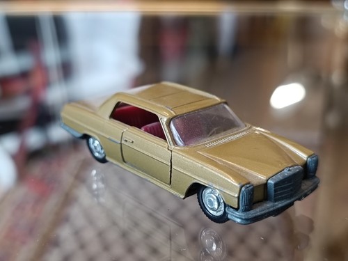 Schuco 820 mercedes 250 - 820, ce